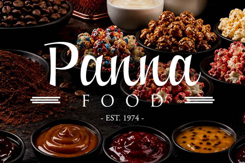 Una exhibición de palomitas de maíz, dulces y salsas, y el logotipo de Panna Food.