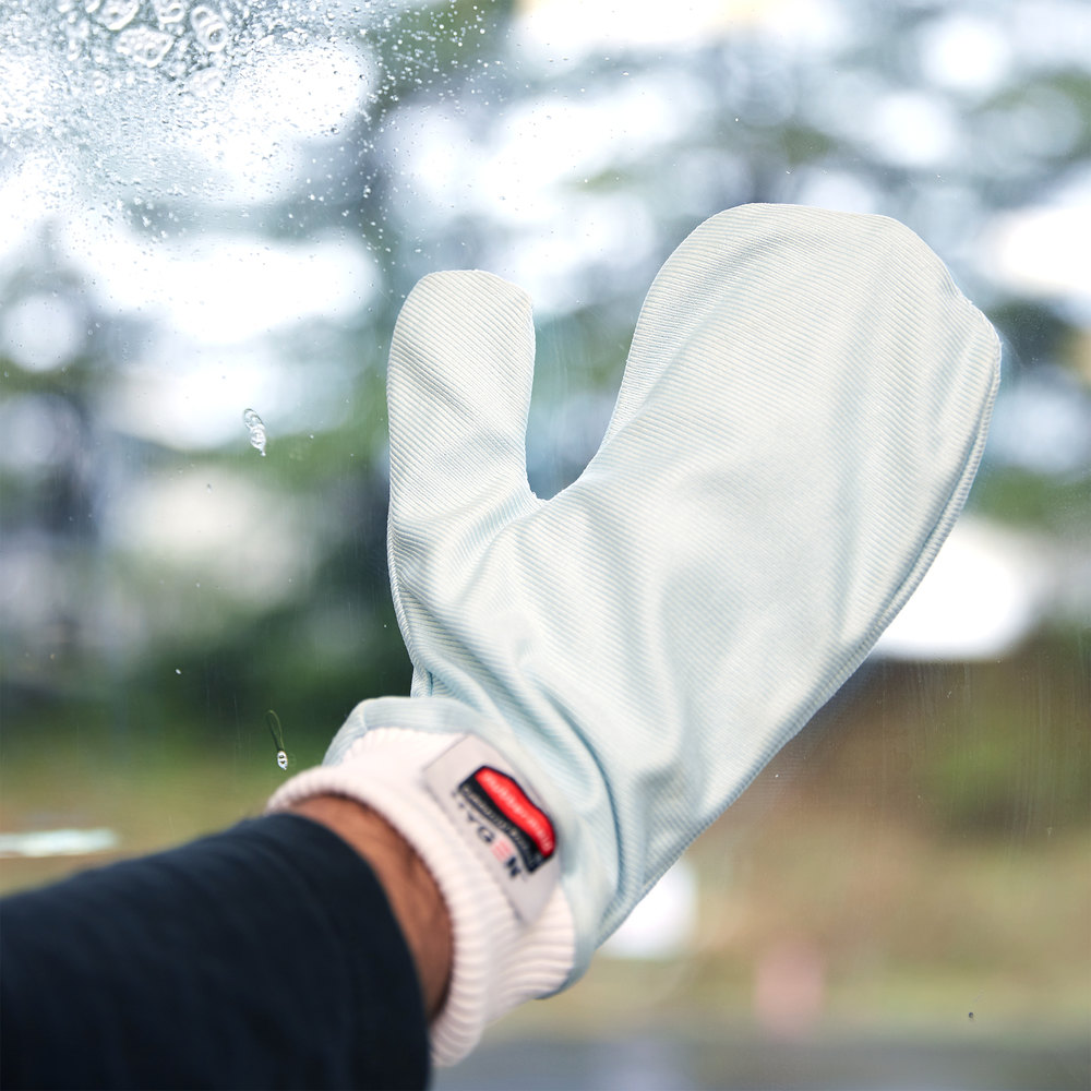 Guante microfibra hygen azul especial vidrio (Outlet) - Rubbermaid Importados