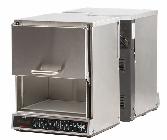 Horno microondas comercial para alto volumen con apertura automática de puerta de 2400 W - Amana