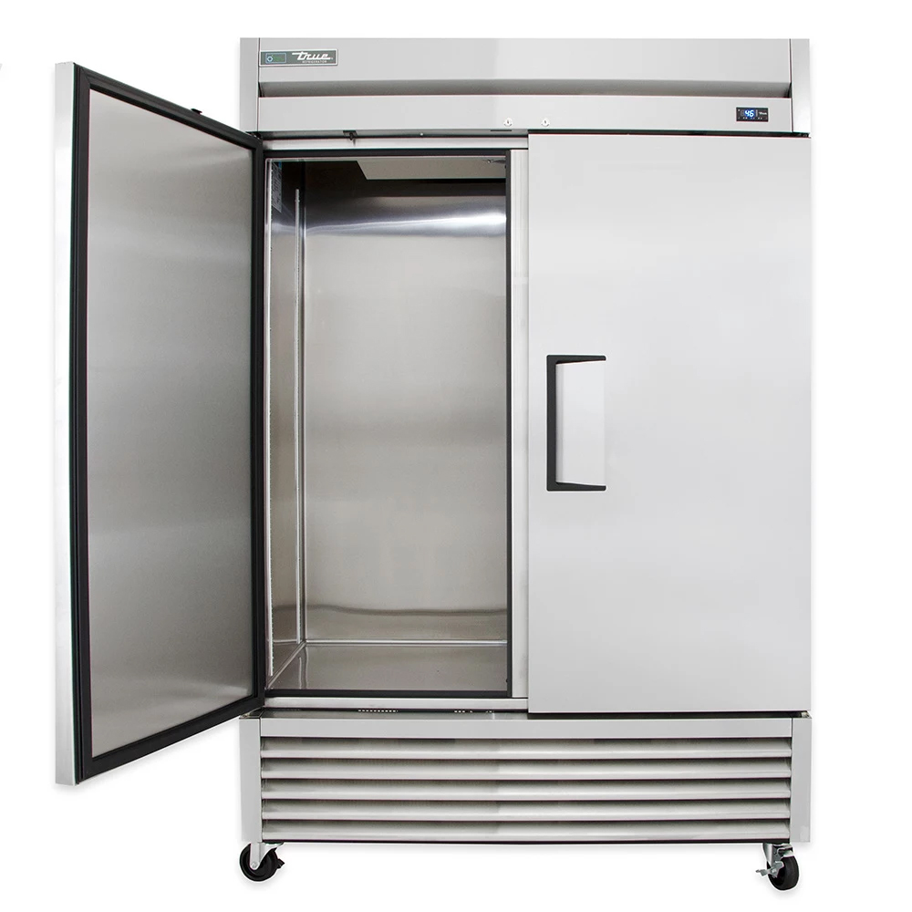 Refrigerador de 2 puertas en acero inoxidable con refrigerante ecológico R-290 - True