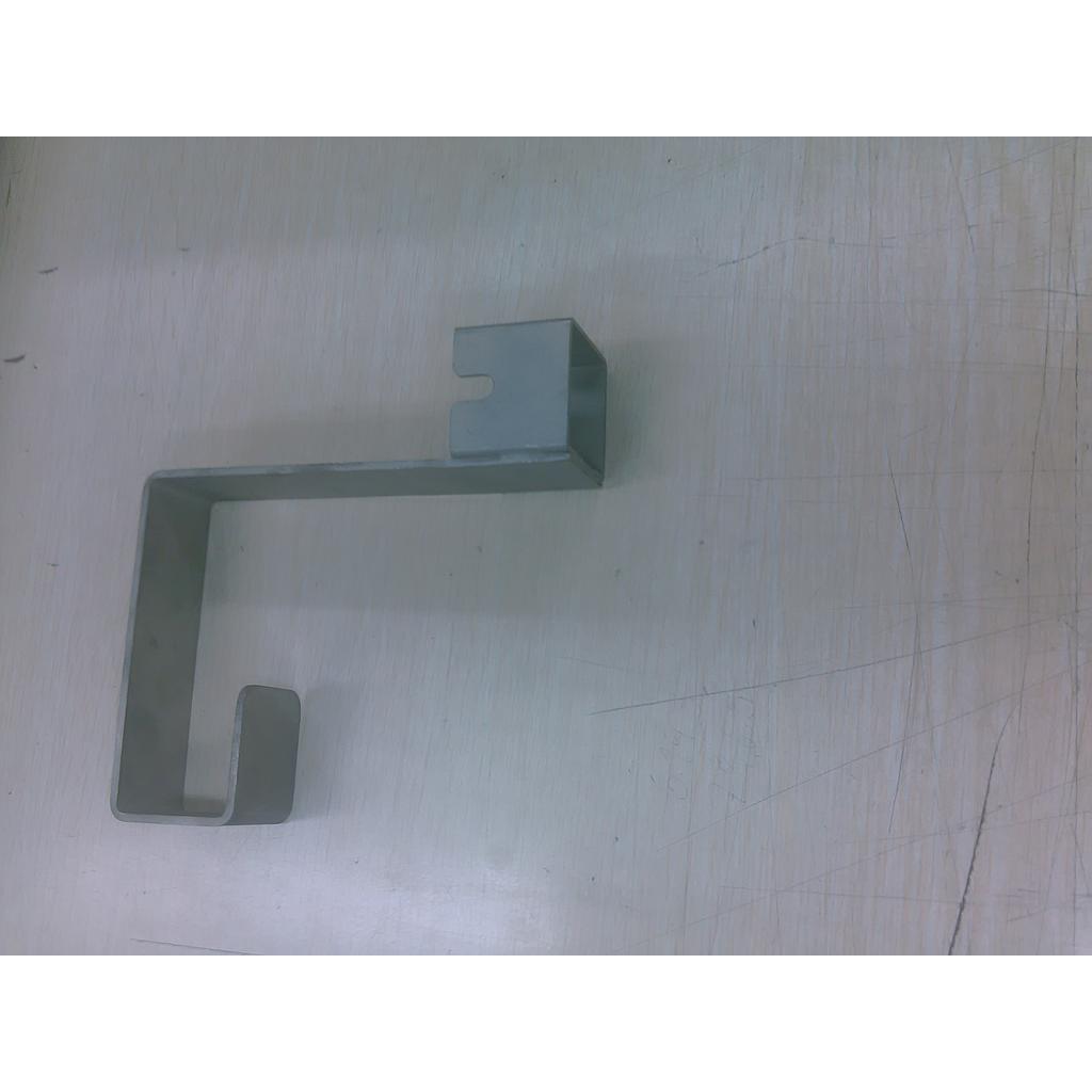 Assy weld crumb basket handle - Henny Penny