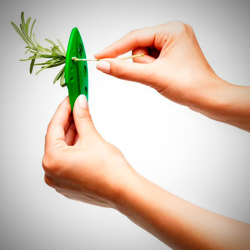 Pelador de tallos para vegetales de hoja (Outlet) - Chefn
